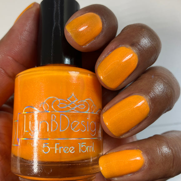 Go Bananas from the “Neon Shimmers” Collection 5-free 15ml