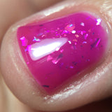 Peace Out from the “Prismatic Sticker” Collection 5-free 15ml